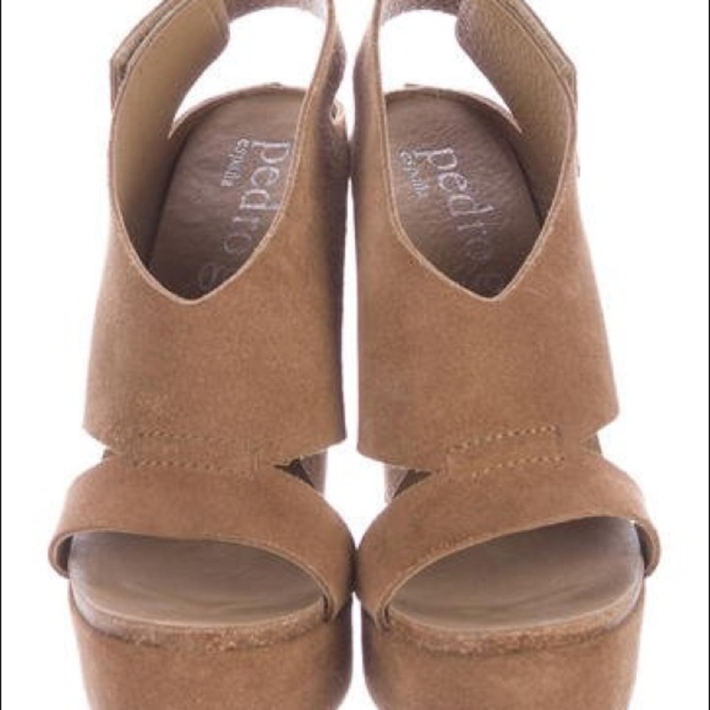Pedro Garcia camel ‘Tamesis’ wedge
